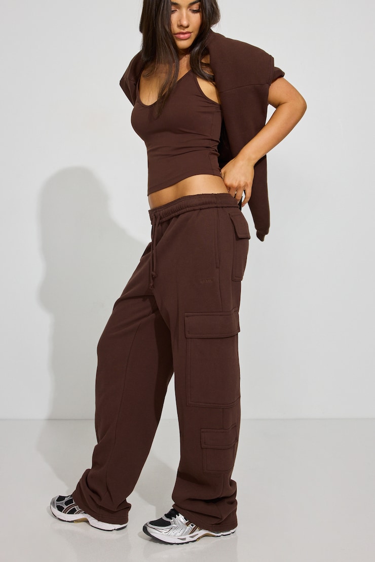 UltraFleece Cargo Sweatpants Brown - Image 2