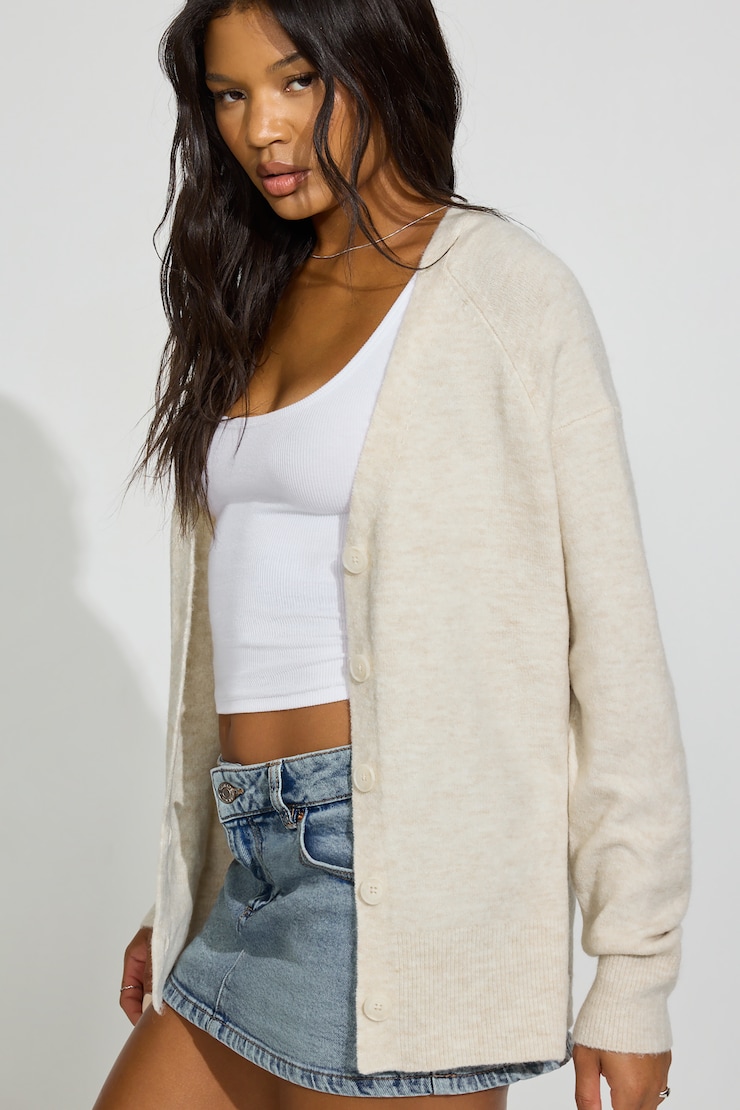Long Sleeve Spongy Oversized Cardigan Beige - Image 2