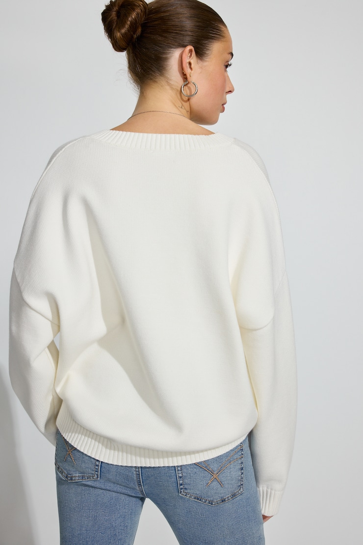 V-Neck Oversized Sweater White - Image 4