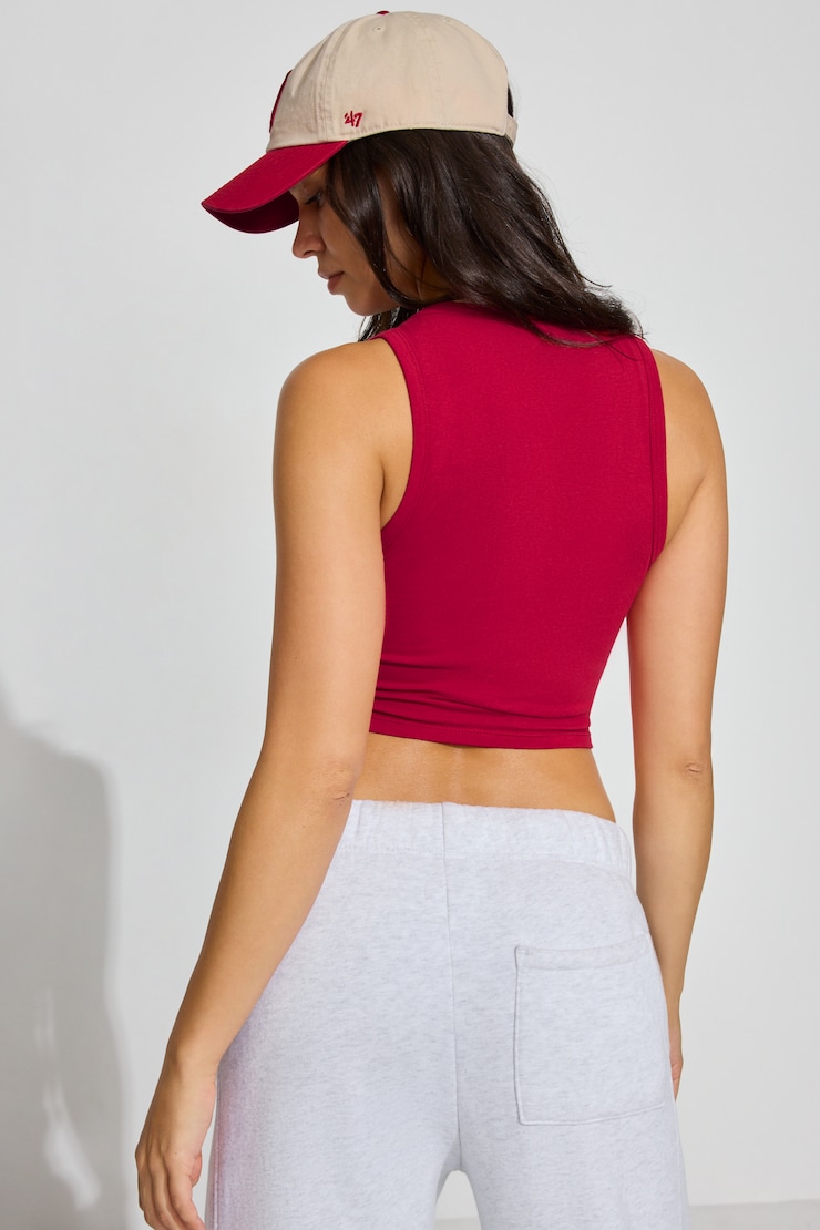 Mid Neck Cropped Tank Top Red - Image 3