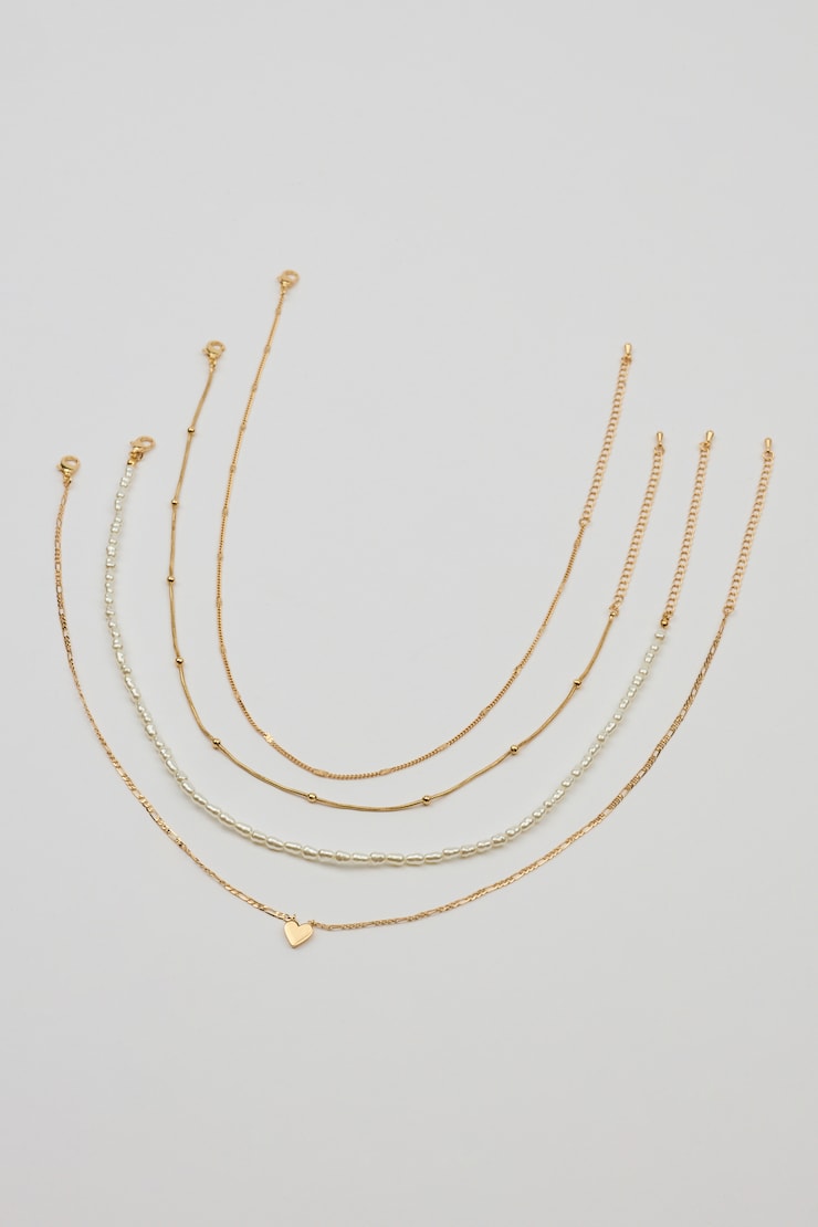 Set of 4 Heart & Pearls Necklaces Yellow - Image 3