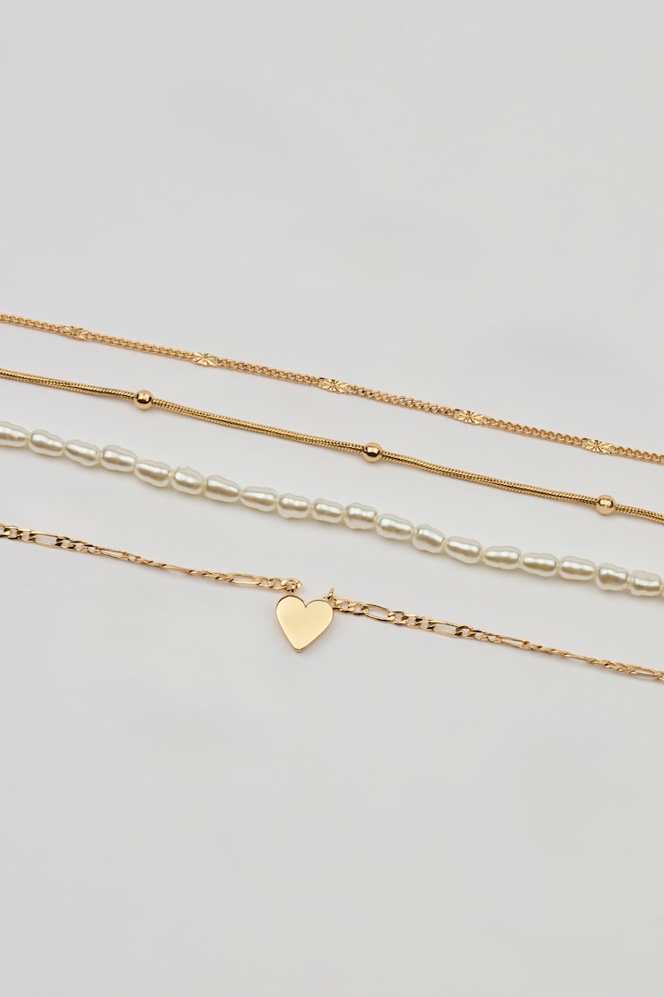 Set of 4 Heart & Pearls Necklaces Yellow - Image 4