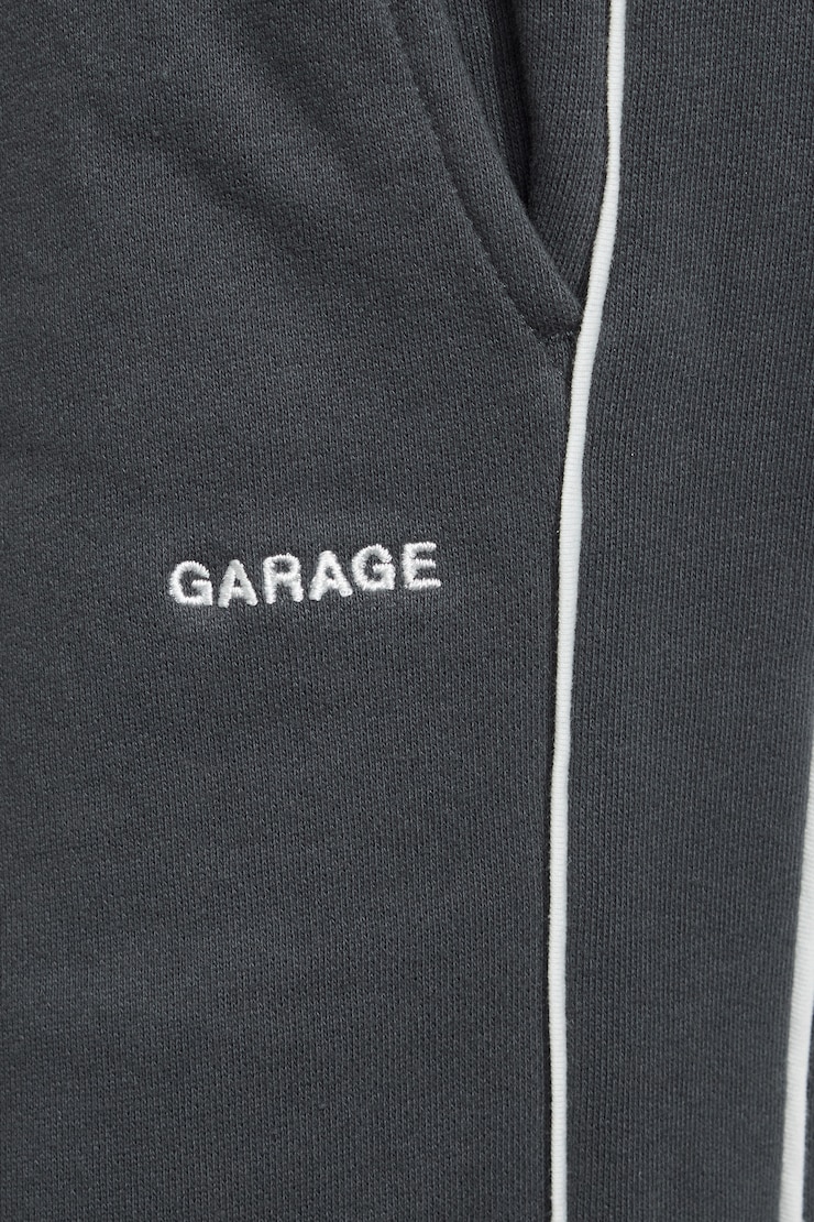 UltraFleece Straight Leg Sweatpants With Piping Gray - Image 4